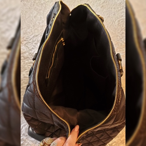 BEBE Isabella Weekender Tote - Picture 5 of 6